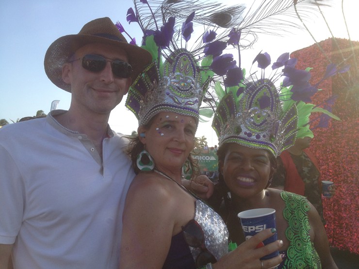 aruba carnival people